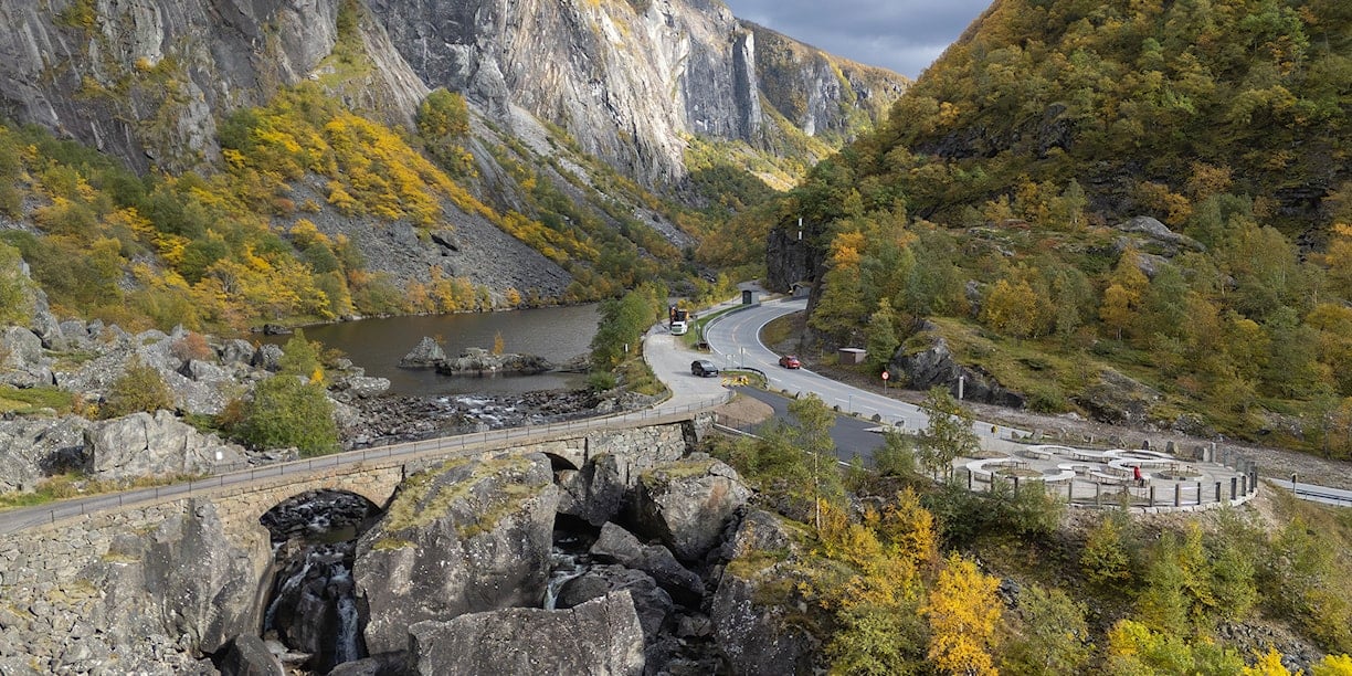 Aerial photo of Måbø bridge, Måbøvatnet and new rest area by rv. 7.